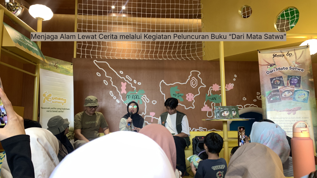 Menjaga Alam Lewat Cerita melalui Kegiatan Peluncuran Buku “Dari Mata Satwa” Menjaga Alam Lewat Cerita melalui Kegiatan Peluncuran Buku “Dari Mata Satwa”